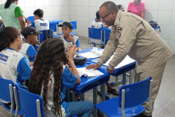1º DIA DE AULA DO PROERD NO CENTRO EDUCACIONAL PROFESSOR ÁUREO FILHO