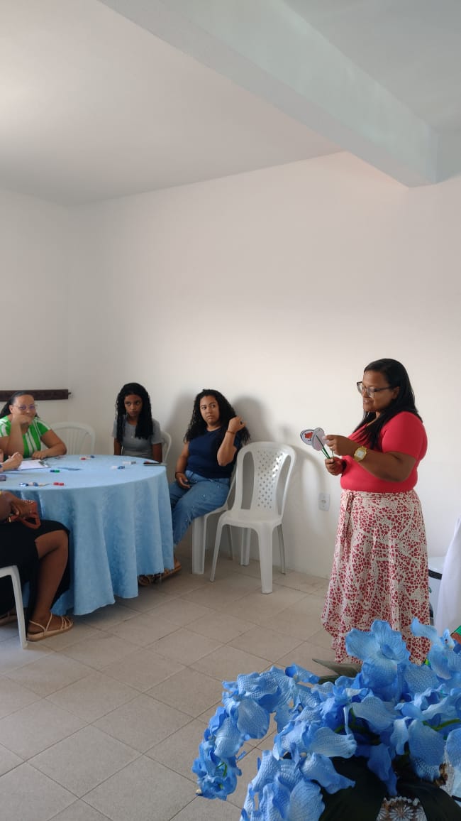 ENCONTRO FORMATIVO COM AUXILIARES DE ENSINO DA PRÉ-ESCOLA