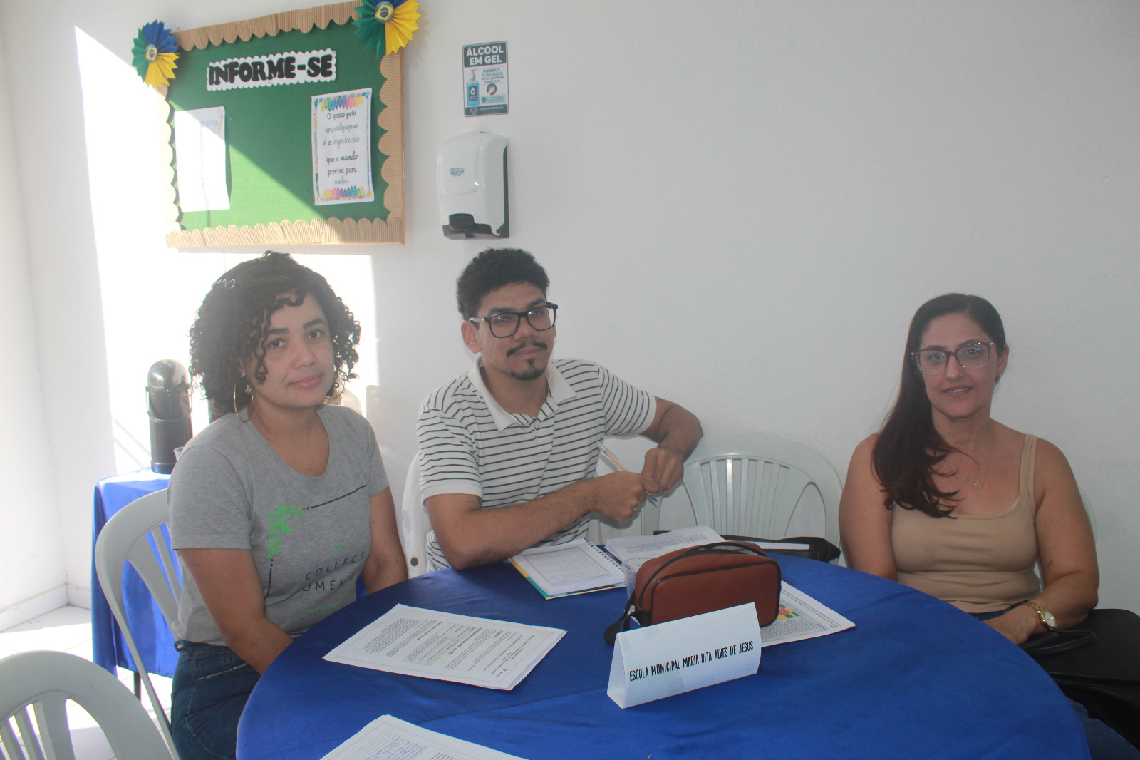 MEDIAÇÃO PEDAGÓGICA SOBRE ITEM DE RESPOSTA CONSTRUÍDA COM PROFESSORES DE LÍNGUA PORTUGUESA 