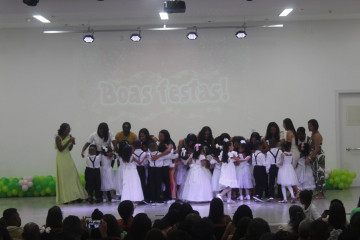 SOLENIDADE DE CONCLUSÃO DA EDUCAÇÃO INFANTIL DA ESCOLA VITOR BEZERRA LOLA