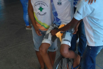 TARDE DE MUITA DIVERSÃO COM APRESENTAÇÃO DA ARTE CINCENSE NO CENTRO EDUCACIONAL PROF. ÁUREO DE OLIVEIRA FILHO 