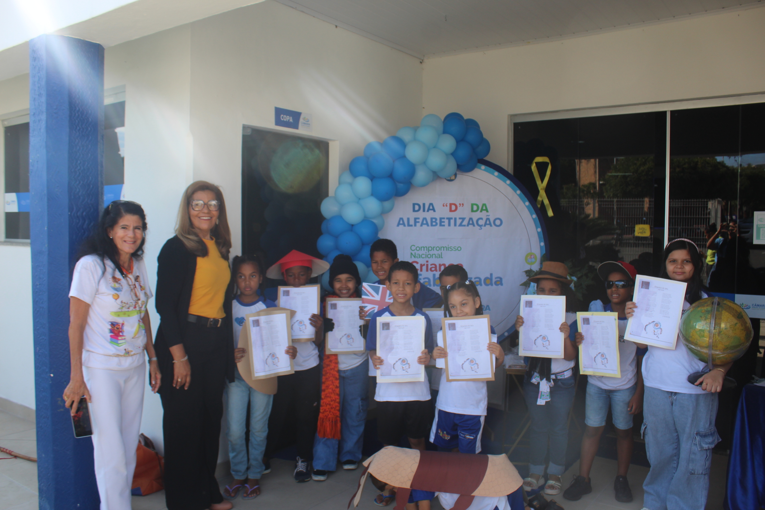 ANGUERA CONQUISTA SELO OURO DO COMPOMISSO CRIANÇA ALFABETIZADA POSICIONANDO-SE NA 4ª COLOCAÇÃO ENTRE OS MUNICÍPIOS BAIANOS