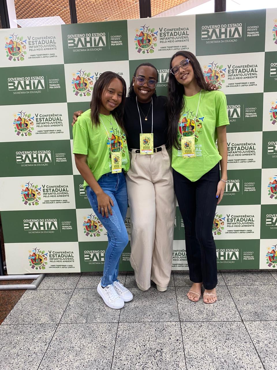 ESTUDANTES DA REDE MUNICIPAL DE ANGUERA EXPÕEM PROJETOS NA ETAPA ESTADUAL DA CNIJMA